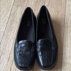 Clarks Black Croc-Embossed Leather Slip-On Loafers